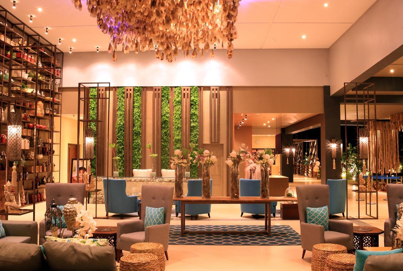 The Oriental Leyte Hotel Tacloban Exterior foto